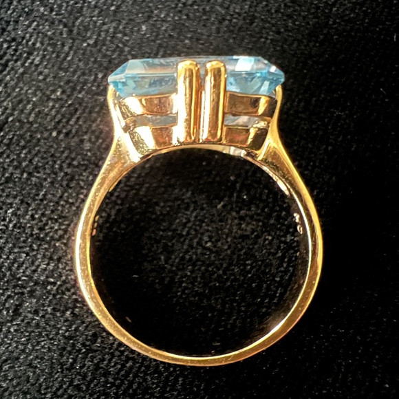 Hollywood Collection Gold Vermeil Sterling Ring w Simulated Aquamarine Size 7 - Picture 10 of 10